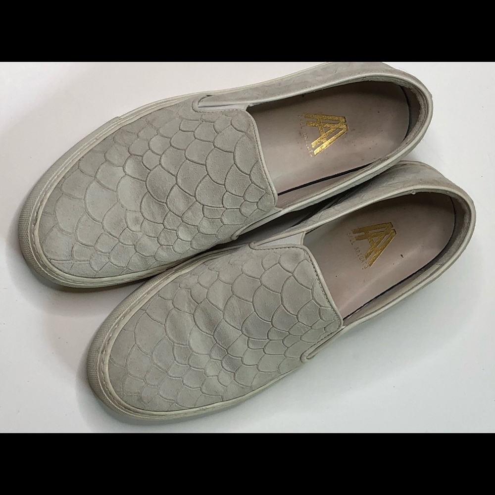Axel Arigato slip on sneakers
